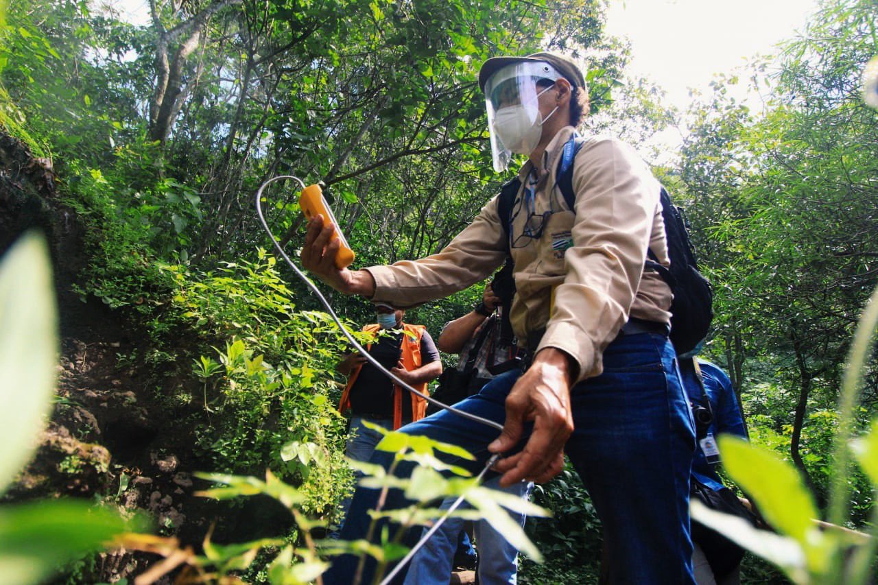 Expertos de Medio Ambiente descartan relación de enjambre sísmico con actividad volcánica expertos-de-medio-ambiente-descartan-relacion-de-enjambre-sismico-con-actividad-volcanica